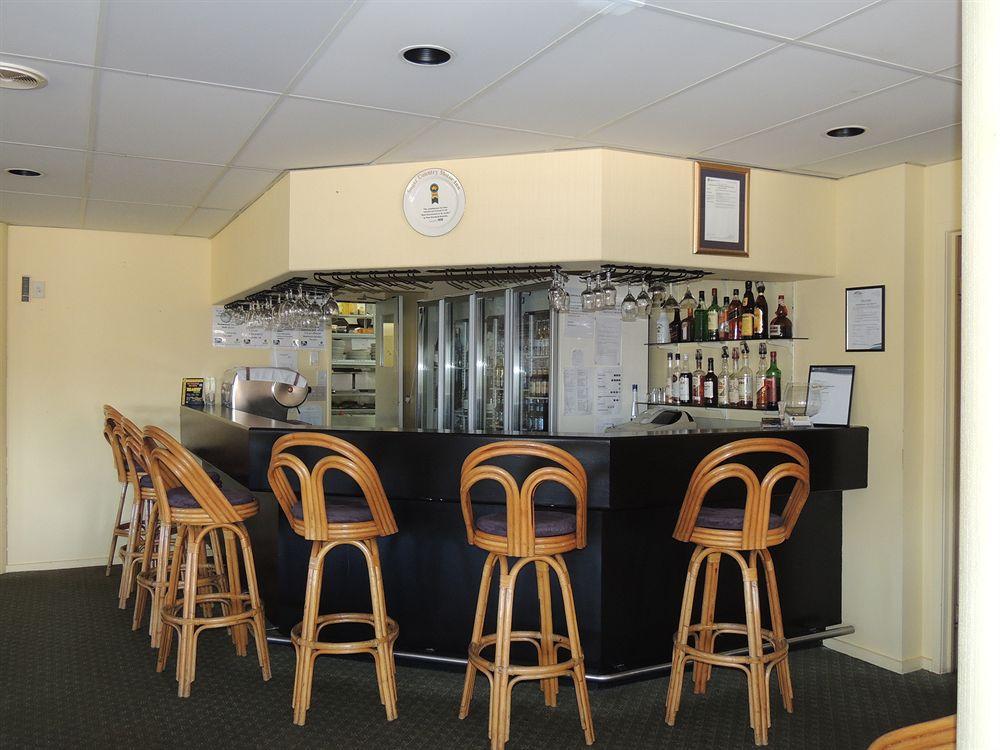Sugar Country Motor Motel 4*